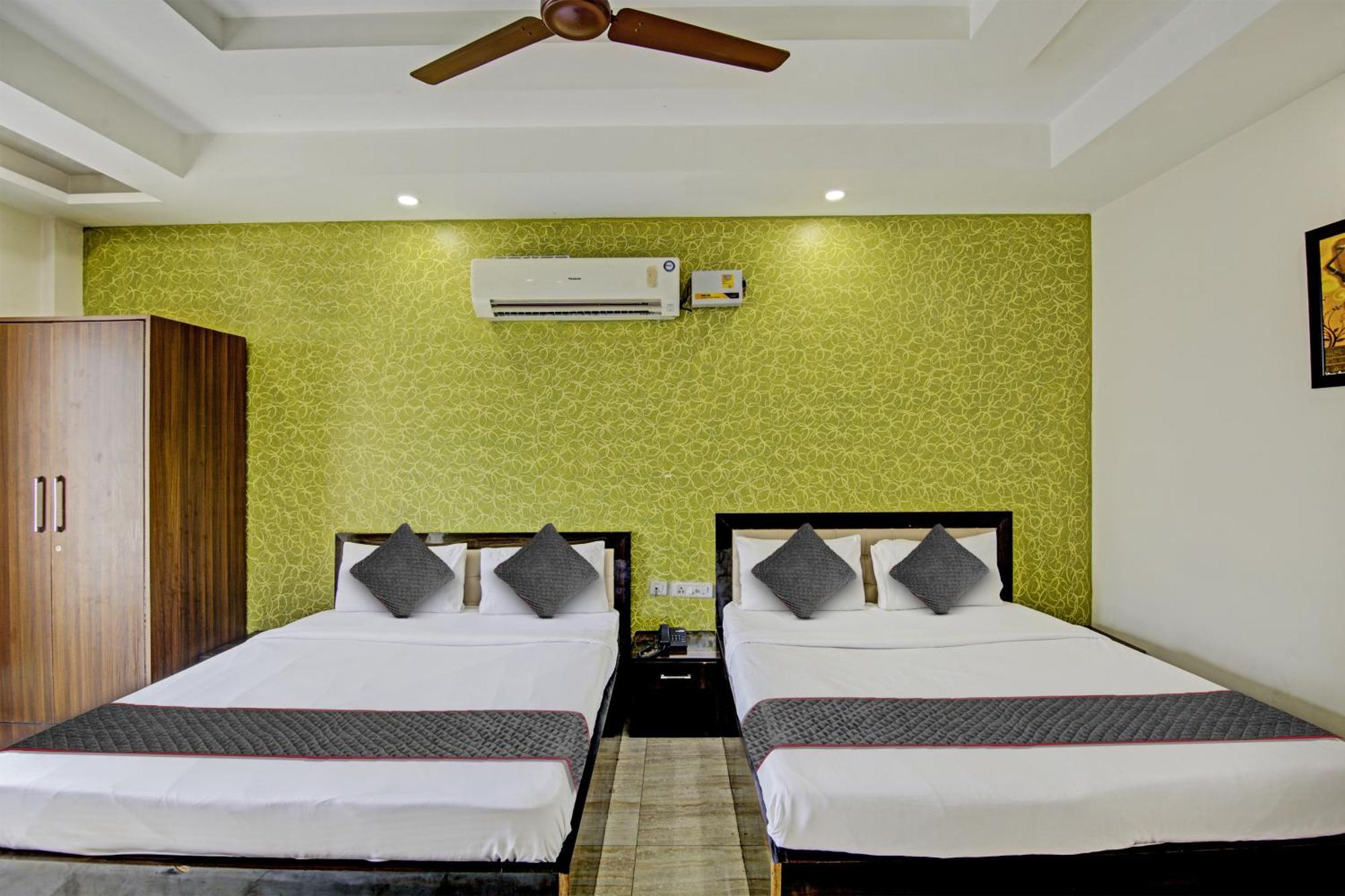 Townhouse Grand Inn Ghaziabad Exterior foto